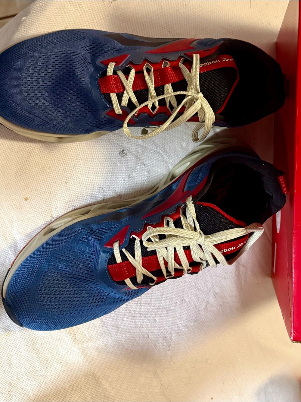 Reebok Men’s size 13 Sneakers in Blue with Red and Cream Accents